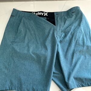 Green Hurley phantom shorts. Used twice. Like new.